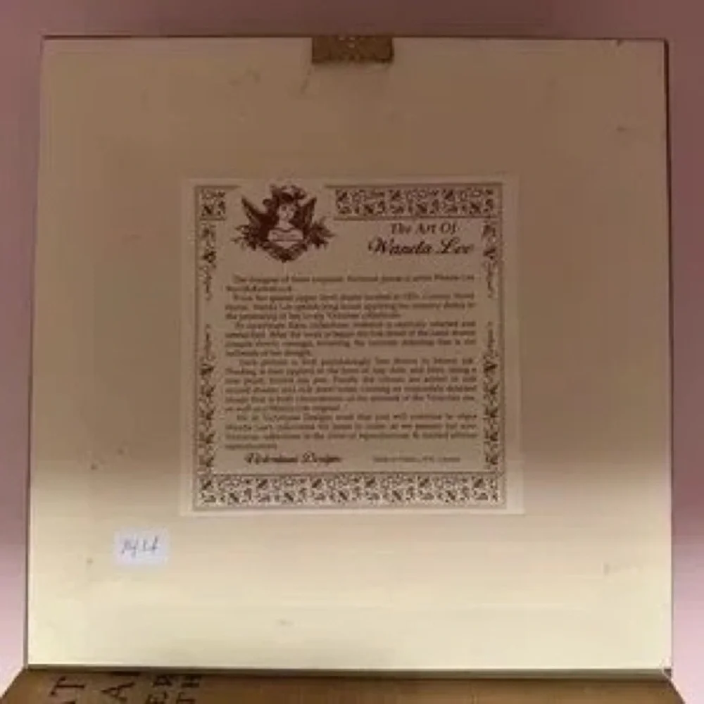 Framed Floral Heart Artwork in Silver and Pink